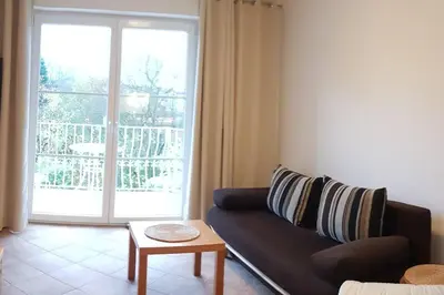 Ein Sitzbereich in der Unterkunft Monteurwohnung AUSBLICK SEEBLICK 16356 Werneuchen bei Berlin