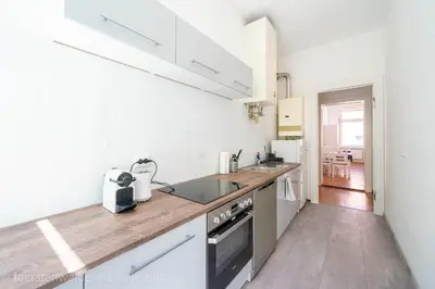 Küche/Küchenzeile in der Unterkunft Apt Watt 2 Zimmer 55qm TV Waschmaschine Trockner Vollausstattung zentral