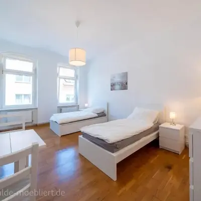 Apt Watt 2 Zimmer 55qm TV Waschmaschine Trockner Vollausstattung zentral