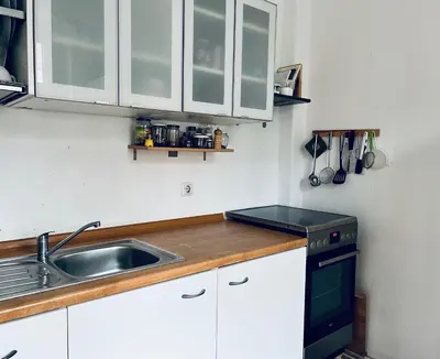 Küche/Küchenzeile in der Unterkunft 1 room apartment in Friedrichshain
