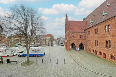 Das Gebäude in dem sich die Ferienwohnung befindet