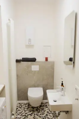 Ein Badezimmer in der Unterkunft PAS 17 Apartment Berlin – cozy apartment