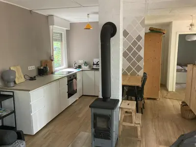 Küche/Küchenzeile in der Unterkunft NEU! Schöner Bungalow am Zenssee