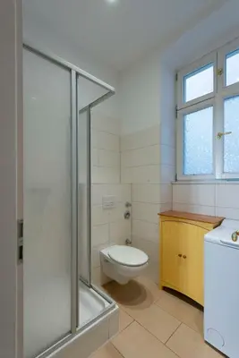 Ein Badezimmer in der Unterkunft Studio Apartment im Palais Fleur Blanche