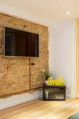 TV/Unterhaltungsangebot in der Unterkunft Industrial Style plus Self Checkin plus Street Parking
