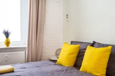 Ein Bett oder Betten in einem Zimmer der Unterkunft Cosy Three BR Two BTH plus AC plus Self CheckIn plus Street Parking