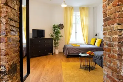 TV/Unterhaltungsangebot in der Unterkunft Shabby Chic plus Self CheckIn and Free Street Parking