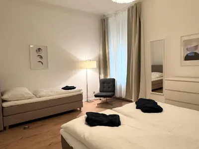 Ein Bett oder Betten in einem Zimmer der Unterkunft Be in Berlin Apartments at Charlottenburg Castle