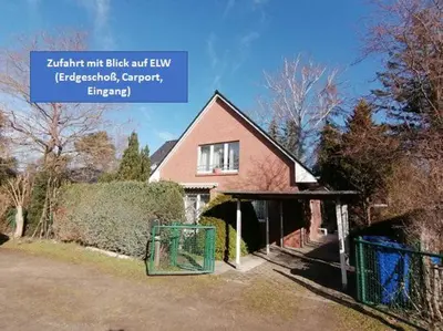 Das Gebäude in dem sich die Ferienwohnung befindet