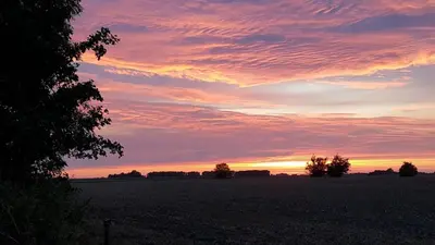Blick auf den Sonnenuntergang/Sonnenaufgang von des Ferienhauses aus oder aus der Nähe