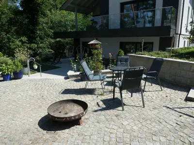 Ein Garten an der Unterkunft FeWo-Seefunkeln in Diensdorf am Scharmützelsee