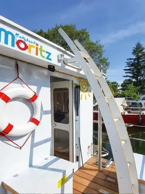 Grundriss der Unterkunft Hausboot FIONA im Yachthafen Berlin-Schmöckwitz auf der Spree und dem Müggelsee von Anfang April bis Ende Oktober
