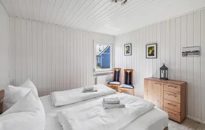 Ein Bett oder Betten in einem Zimmer der Unterkunft Lovely Home In Zerpenschleuse With Wifi