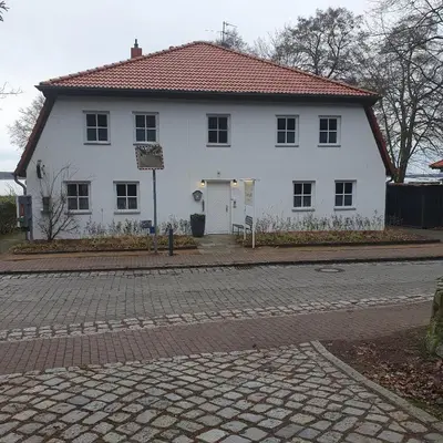 Das Gebäude in dem sich das Hotel befindet