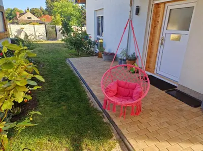 Ein Garten an der Unterkunft Ferienwohnung Sunny 1