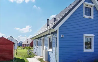 Das Gebäude in dem sich das Ferienhaus befindet