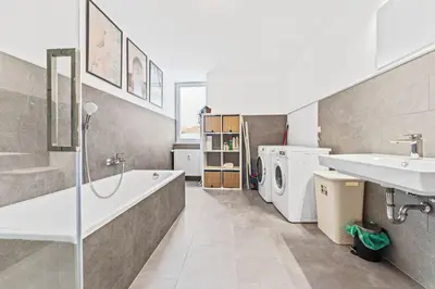 Ein Badezimmer in der Unterkunft Cosy apartment with balcony and fireplace