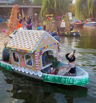 Gäste, die in der Unterkunft Ferienbungalows am See übernachten