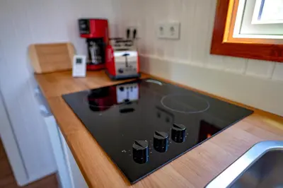 Küche/Küchenzeile in der Unterkunft Tiny House 300 Meter vom Zentrum entfernt
