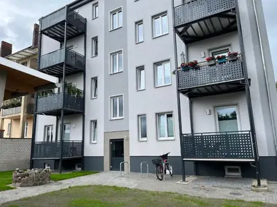 Das Gebäude in dem sich die Ferienwohnung befindet